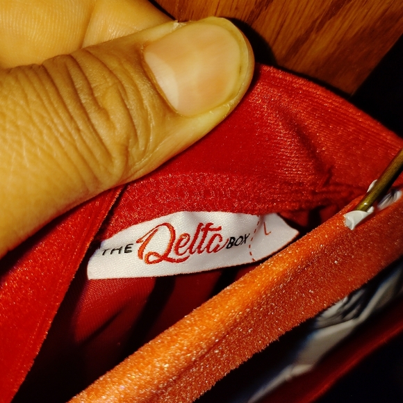 Delta Sigma Theta Women's Velvet Track Suit with White Side Stripe - Dark Red L - Picture 4 of 9